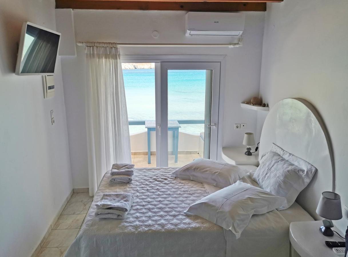 Blue Mare Apartments On The Beach Firopotamos 외부 사진